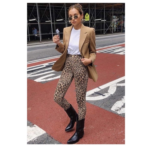 Trousers Outfit Ideas Leopard Print Jeans Outfit Street Style What